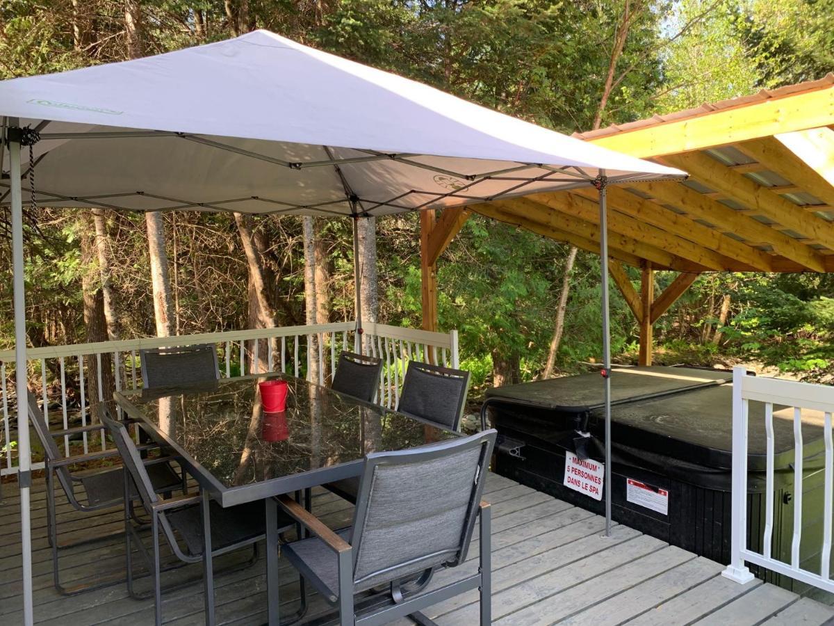 Camping Chalets Spas Pignons Rouges Saint Romain Buitenkant foto
